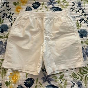 Lands’ End size 10 White 7 Inch Shorts